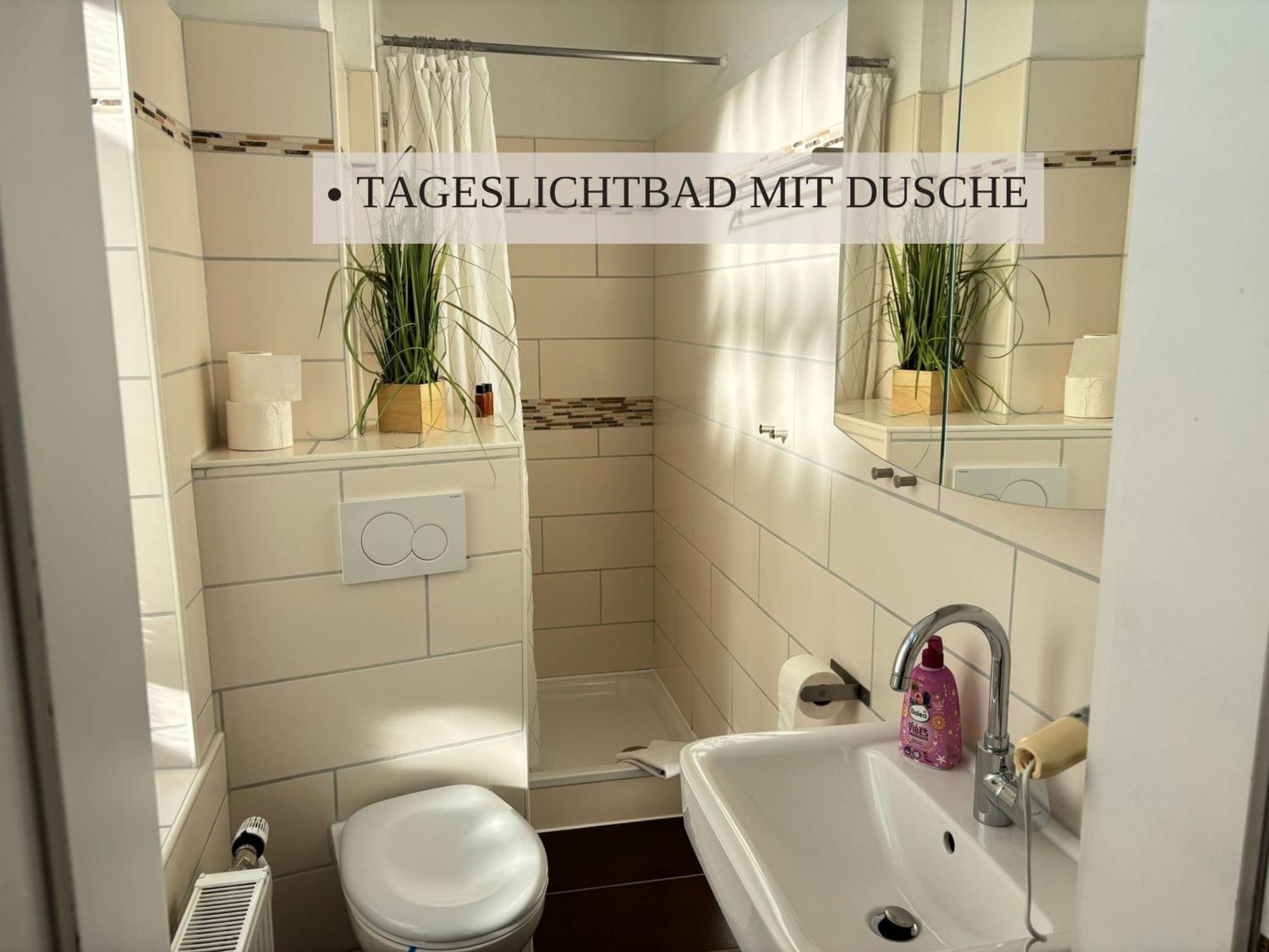 Haus Krabbe Apartments, Zentral Gelegen Im Idyllischen Nordseeort Zwischen Bremerhaven Und Cuxhaven, Hunde Kostenfrei Willkommen, Hauseigene Kostenfreie Parkplaetze Wremen Exteriér fotografie